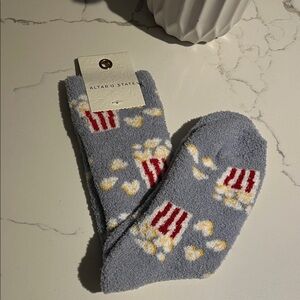 Altar’D State NWT pair of ladies soft socks, popcorn themed
